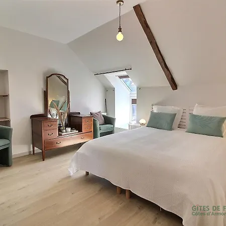 Le Clos Saint Cadreuc Holiday home *