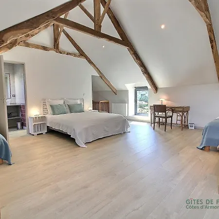 Holiday home Le Clos Saint Cadreuc